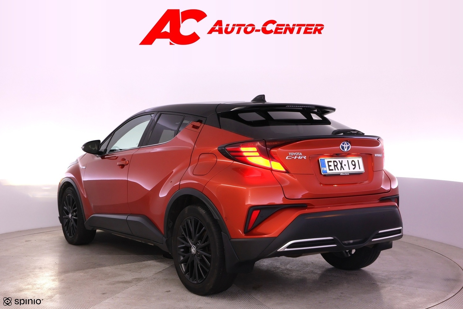 Toyota C-HR vaihtoauto