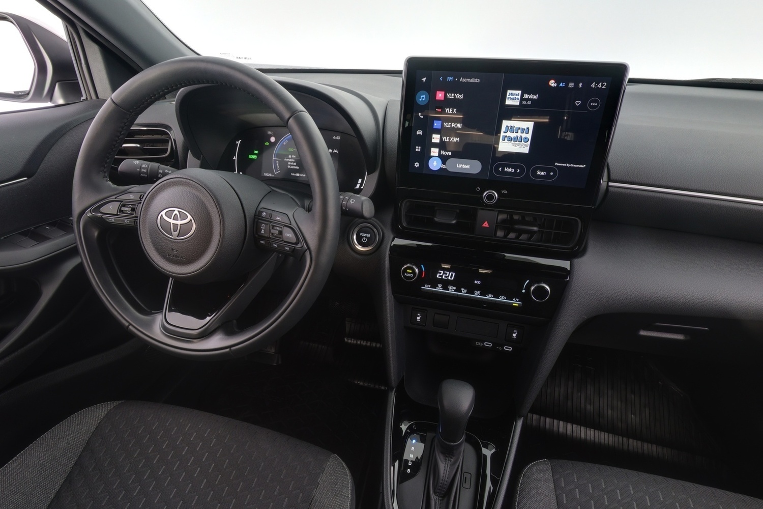 Toyota Yaris Cross vaihtoauto
