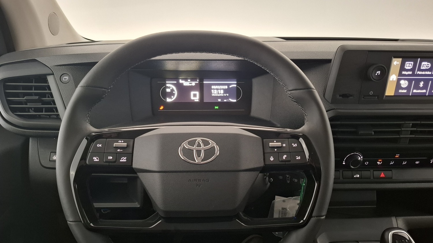 Toyota Proace vaihtoauto