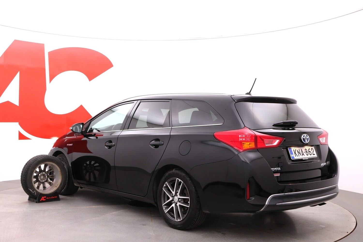 Toyota Auris vaihtoauto