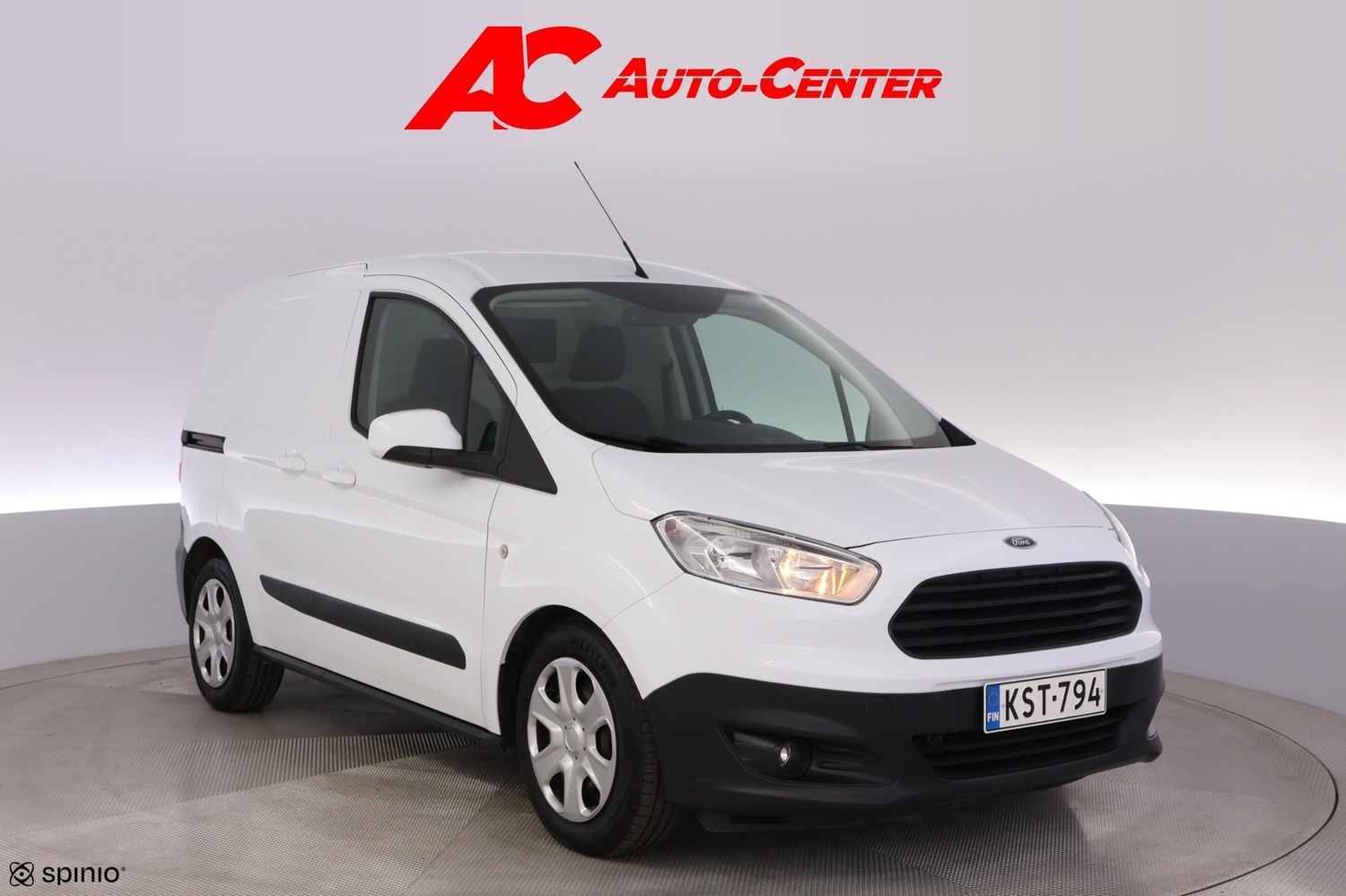 Ford Transit Courier vaihtoauto