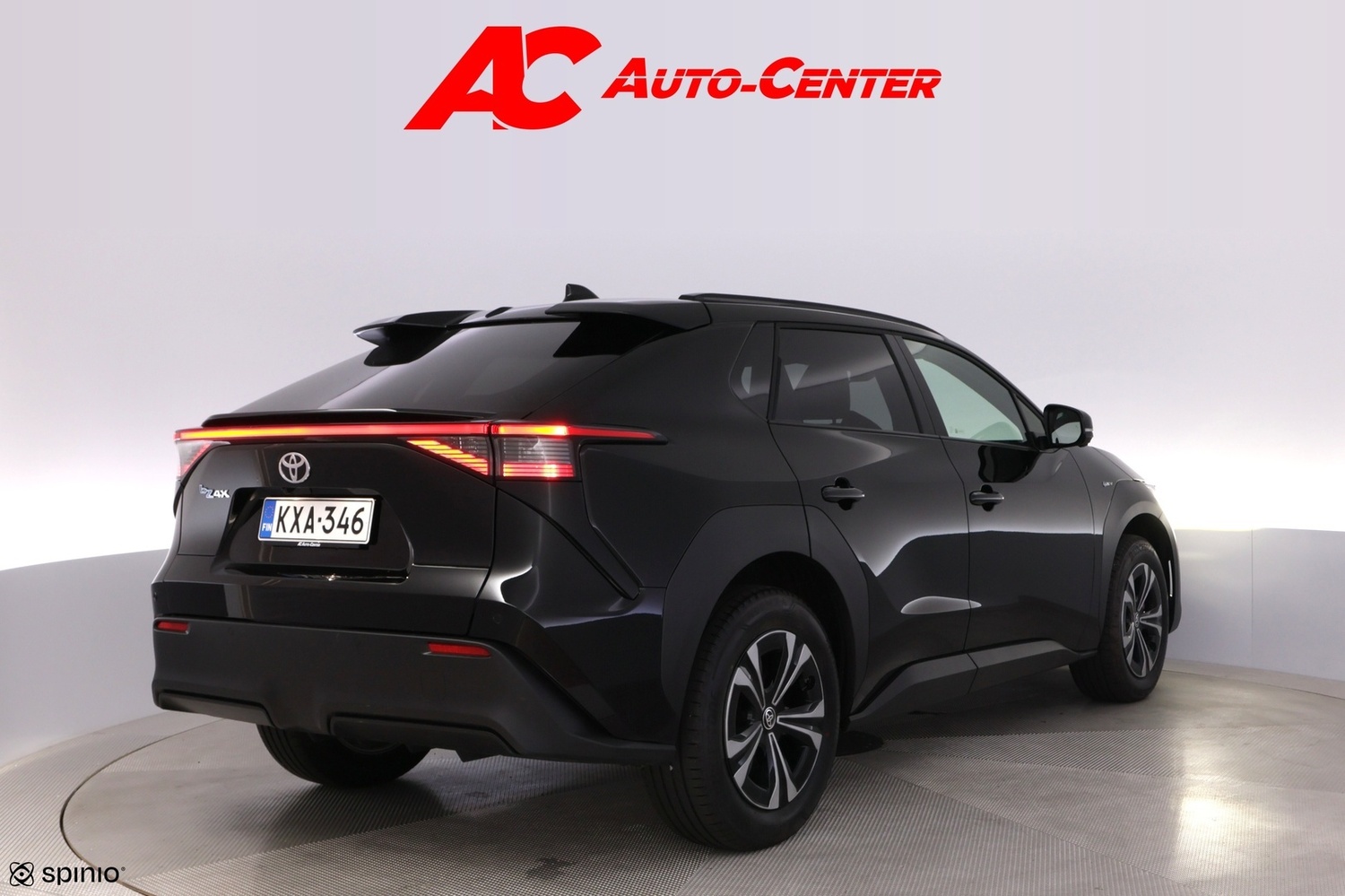 Toyota bZ4X vaihtoauto