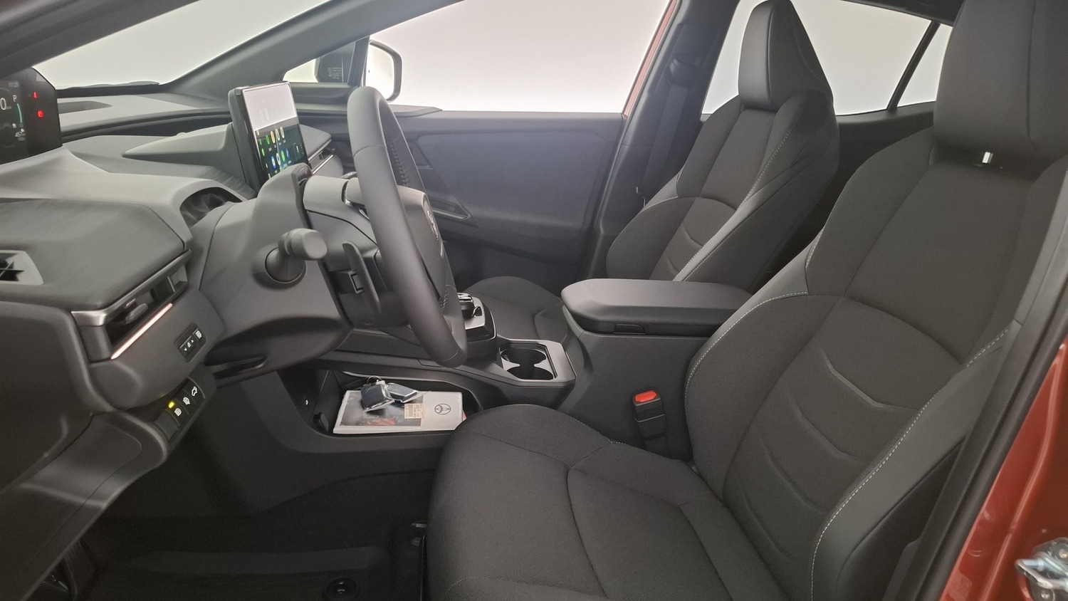 Toyota C-HR+ vaihtoauto