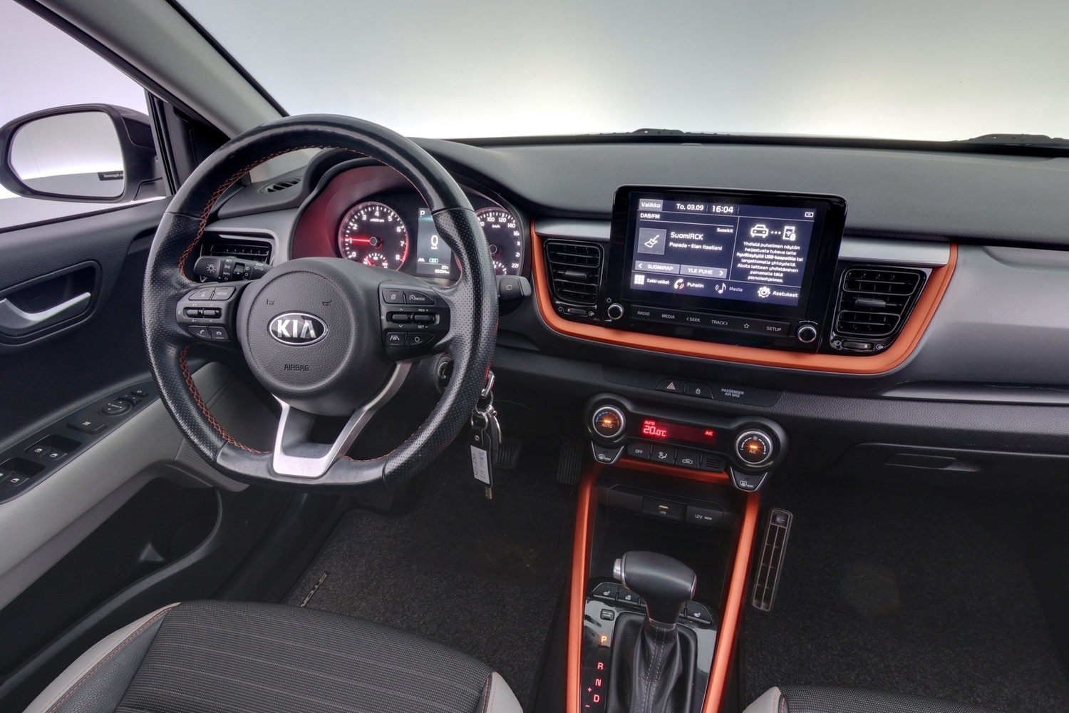 Kia Stonic vaihtoauto