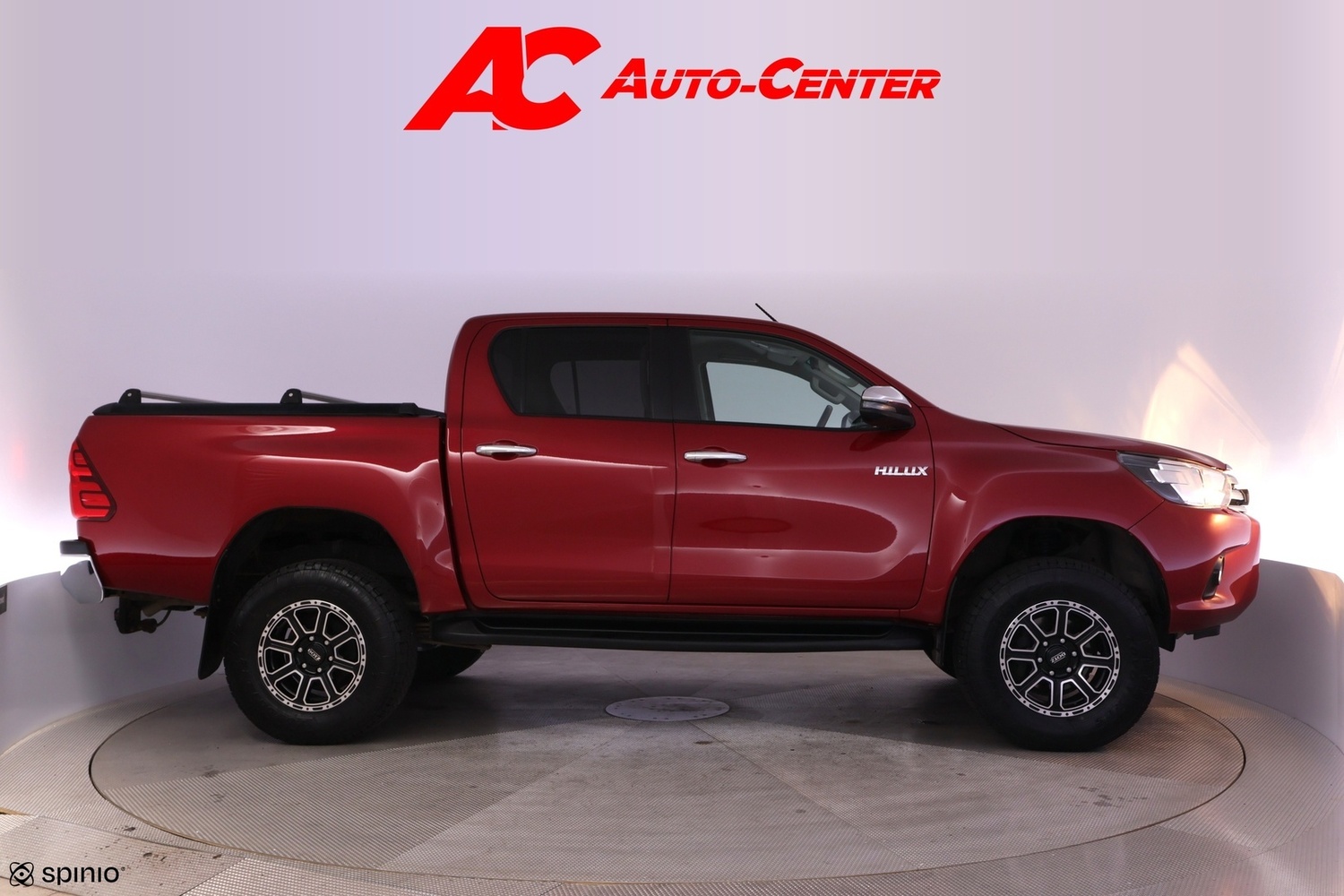 Toyota Hilux vaihtoauto