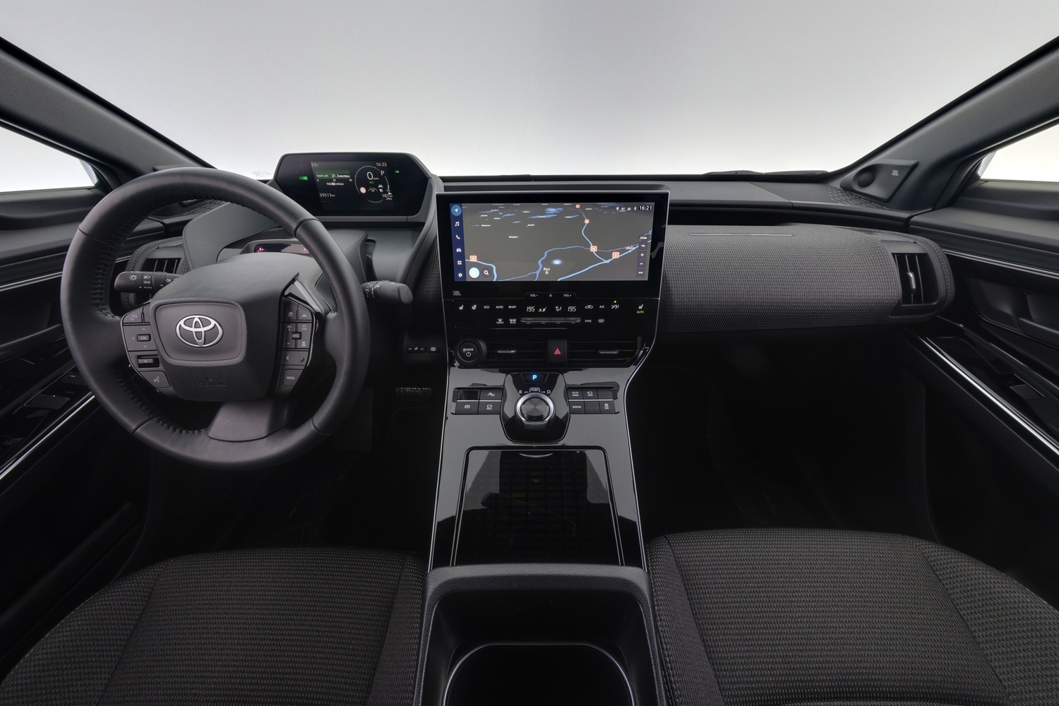 Toyota bZ4X vaihtoauto