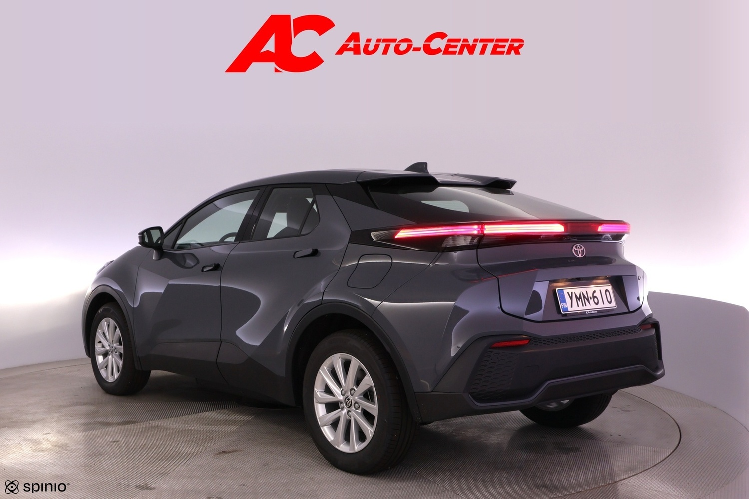 Toyota C-HR vaihtoauto