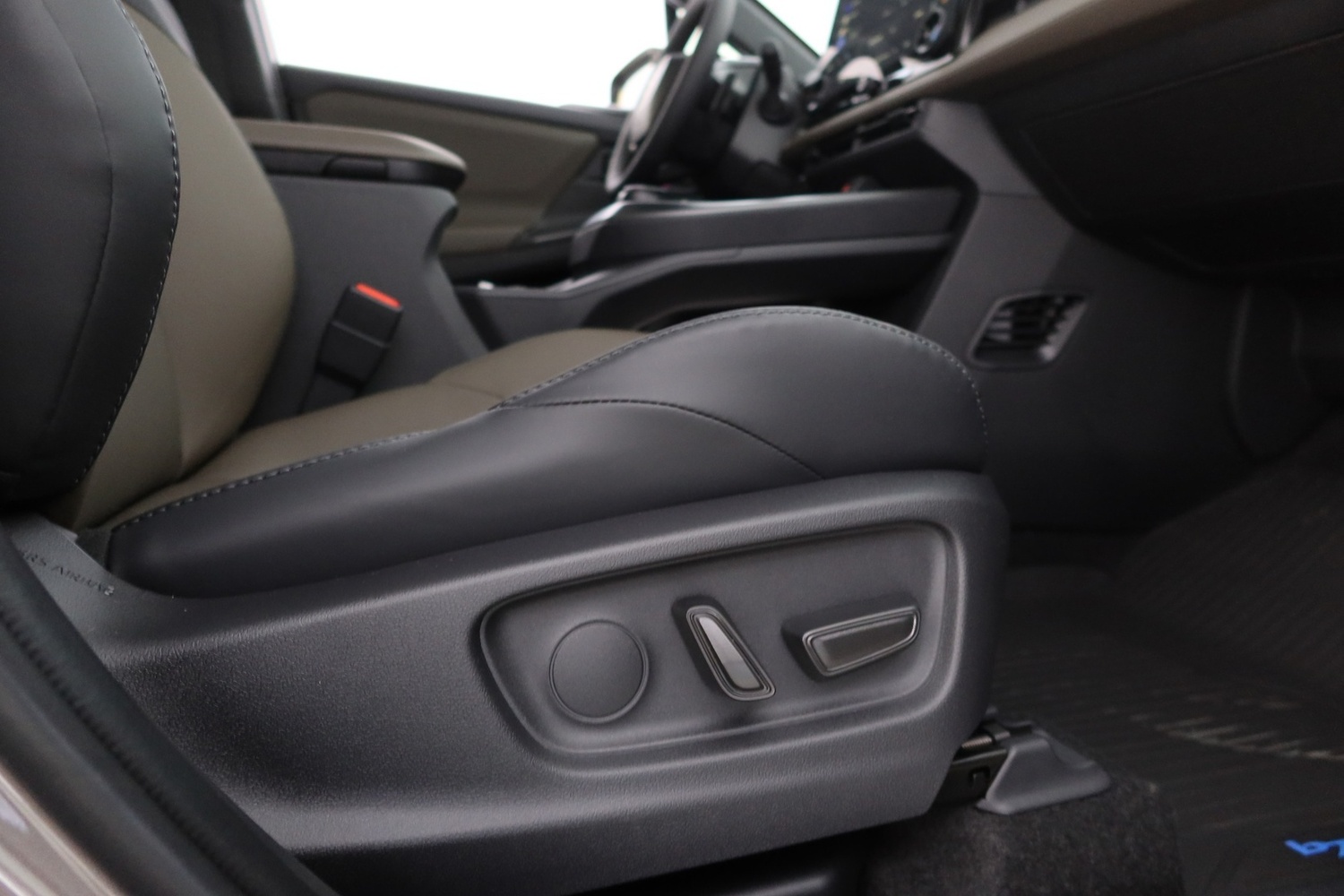 Toyota bZ4X Touring vaihtoauto