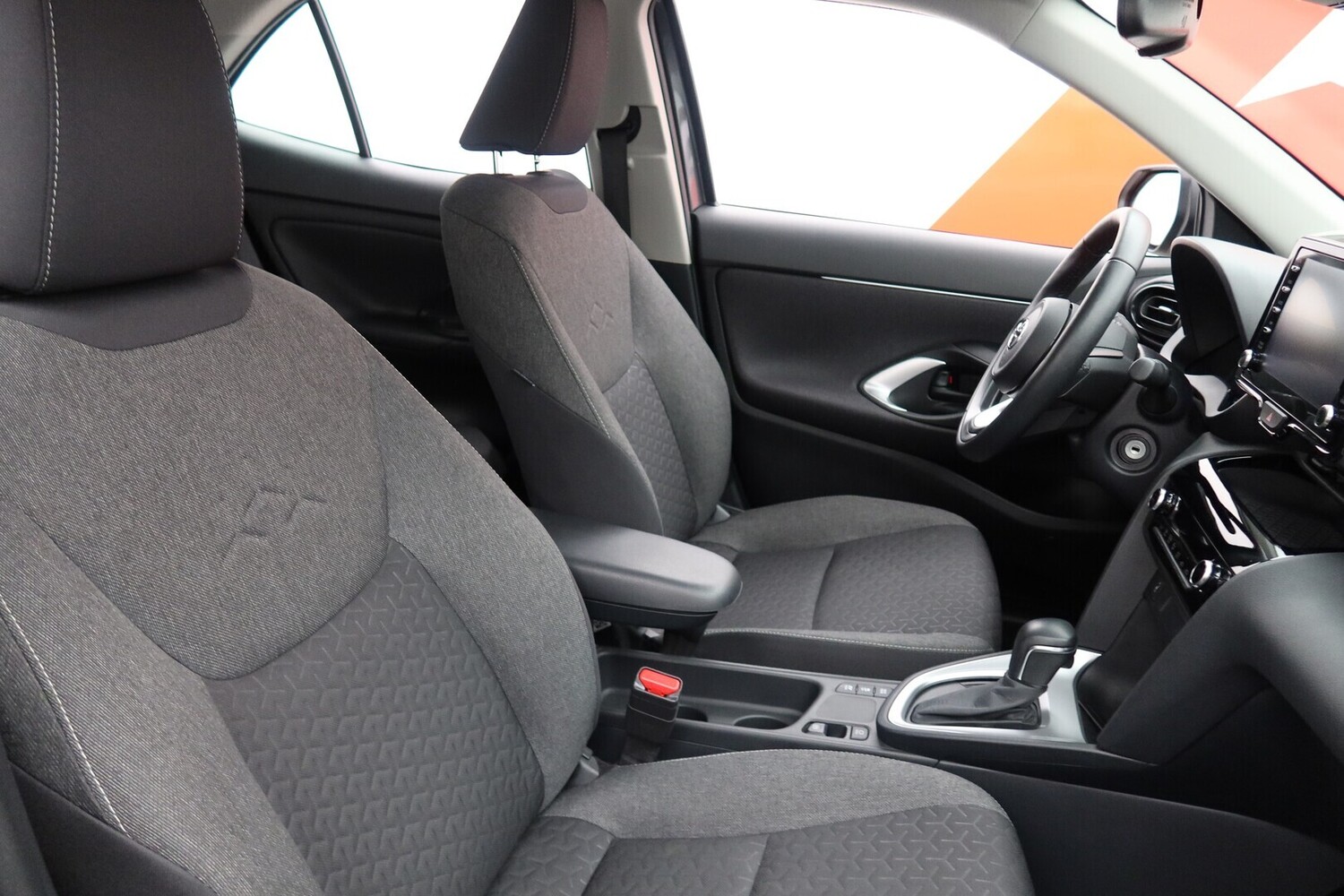 Toyota Yaris Cross vaihtoauto