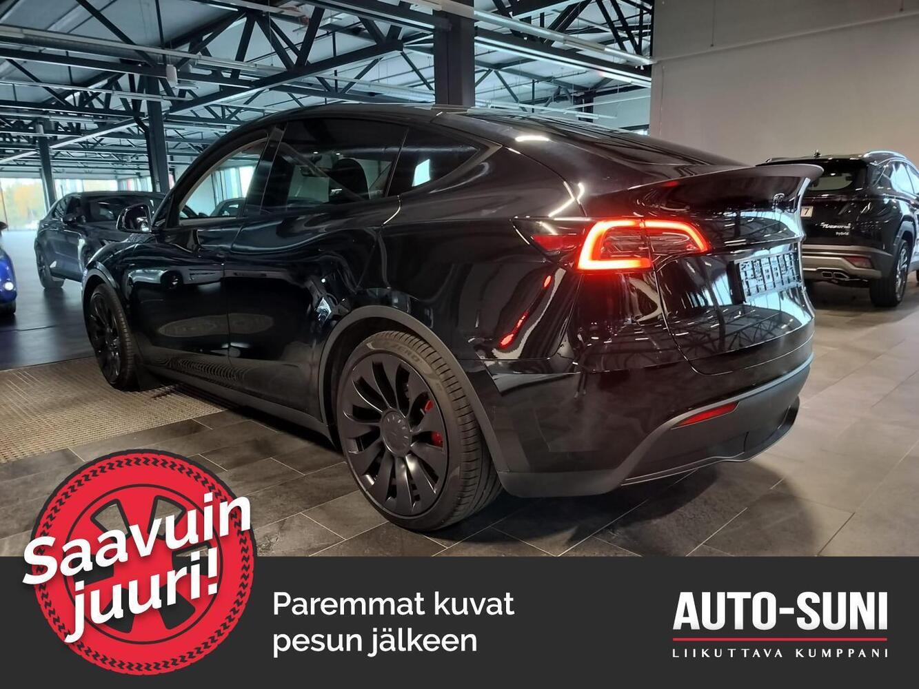 Tesla Model Y vaihtoauto