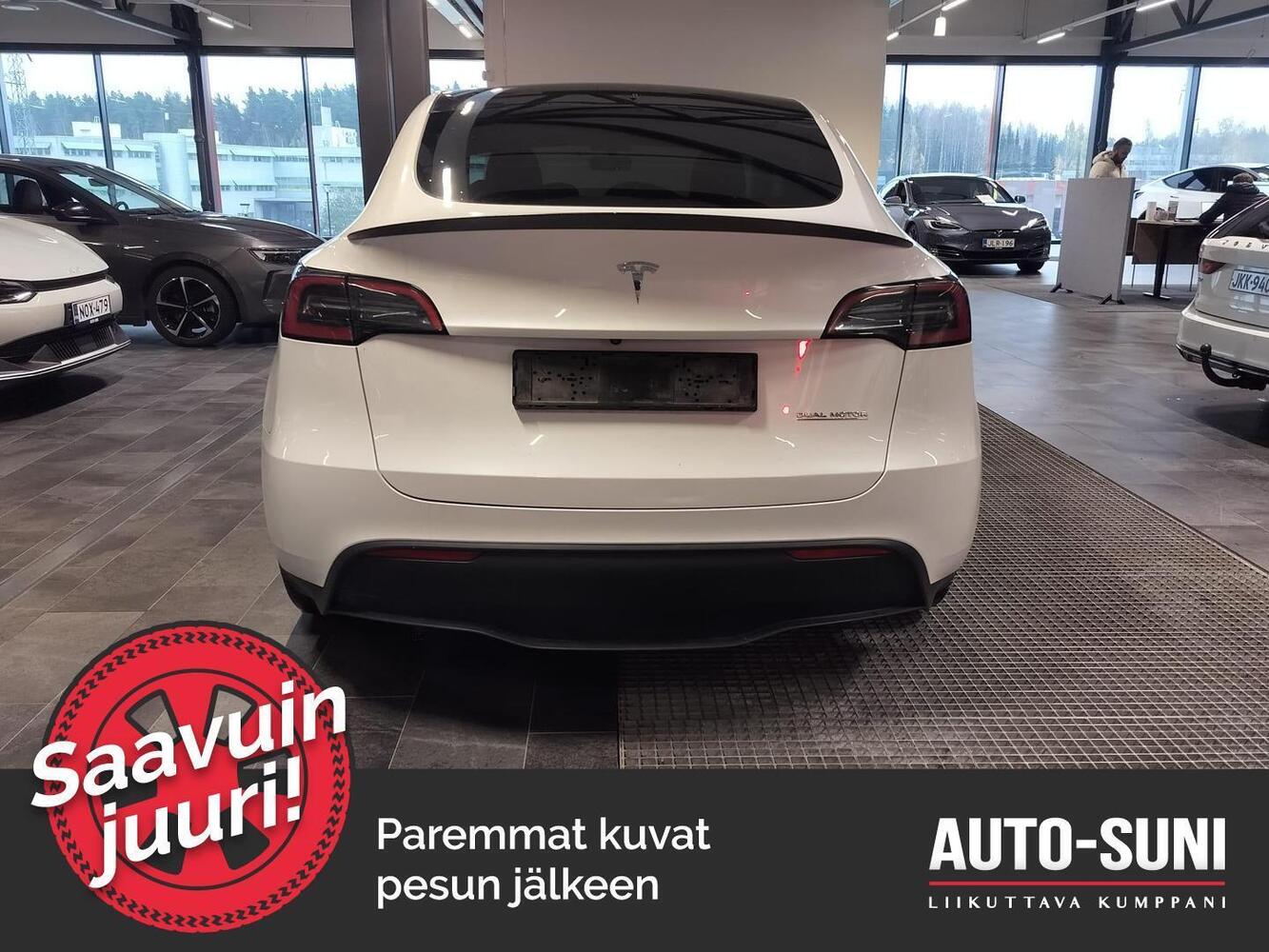 Tesla Model Y vaihtoauto