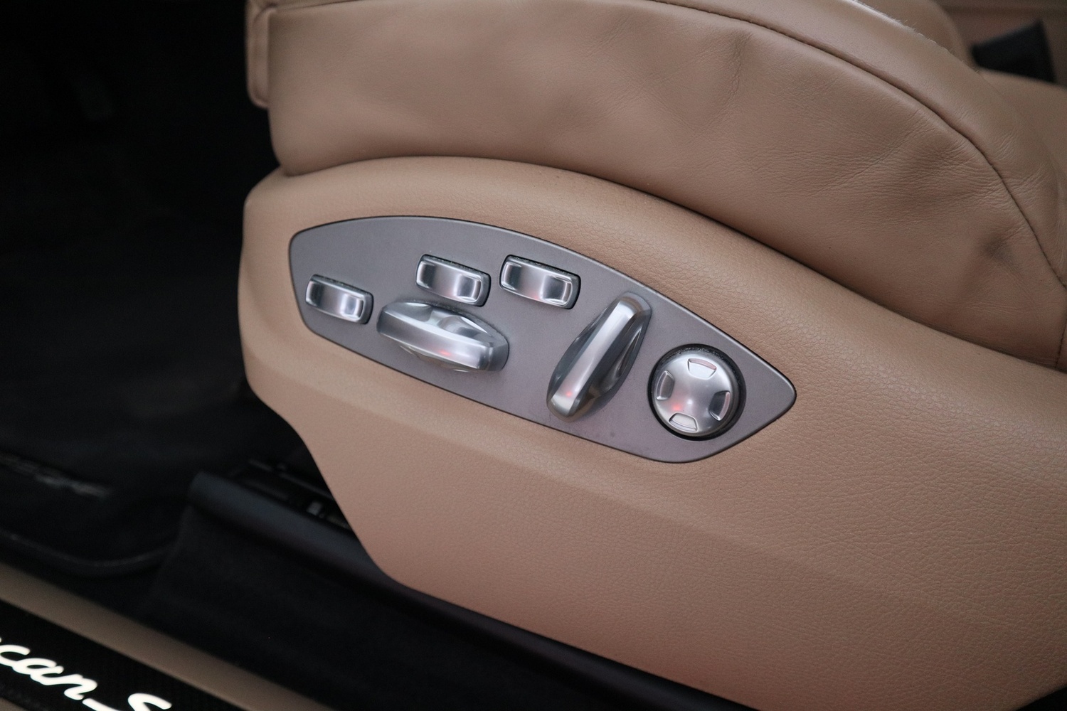 Porsche Macan vaihtoauto