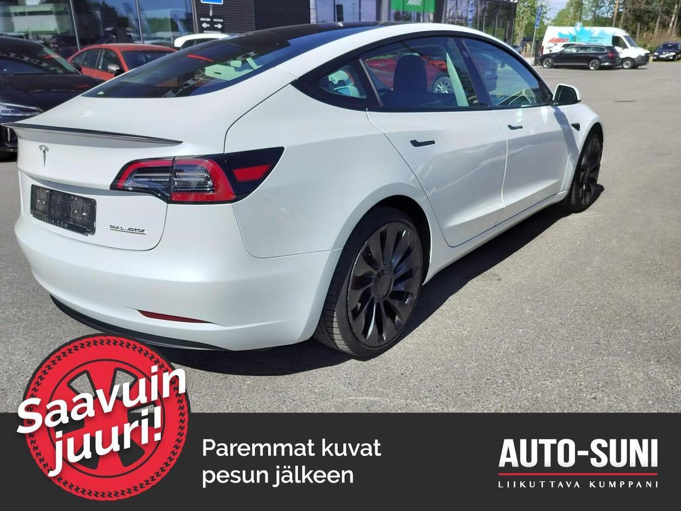 Tesla Model 3 vaihtoauto