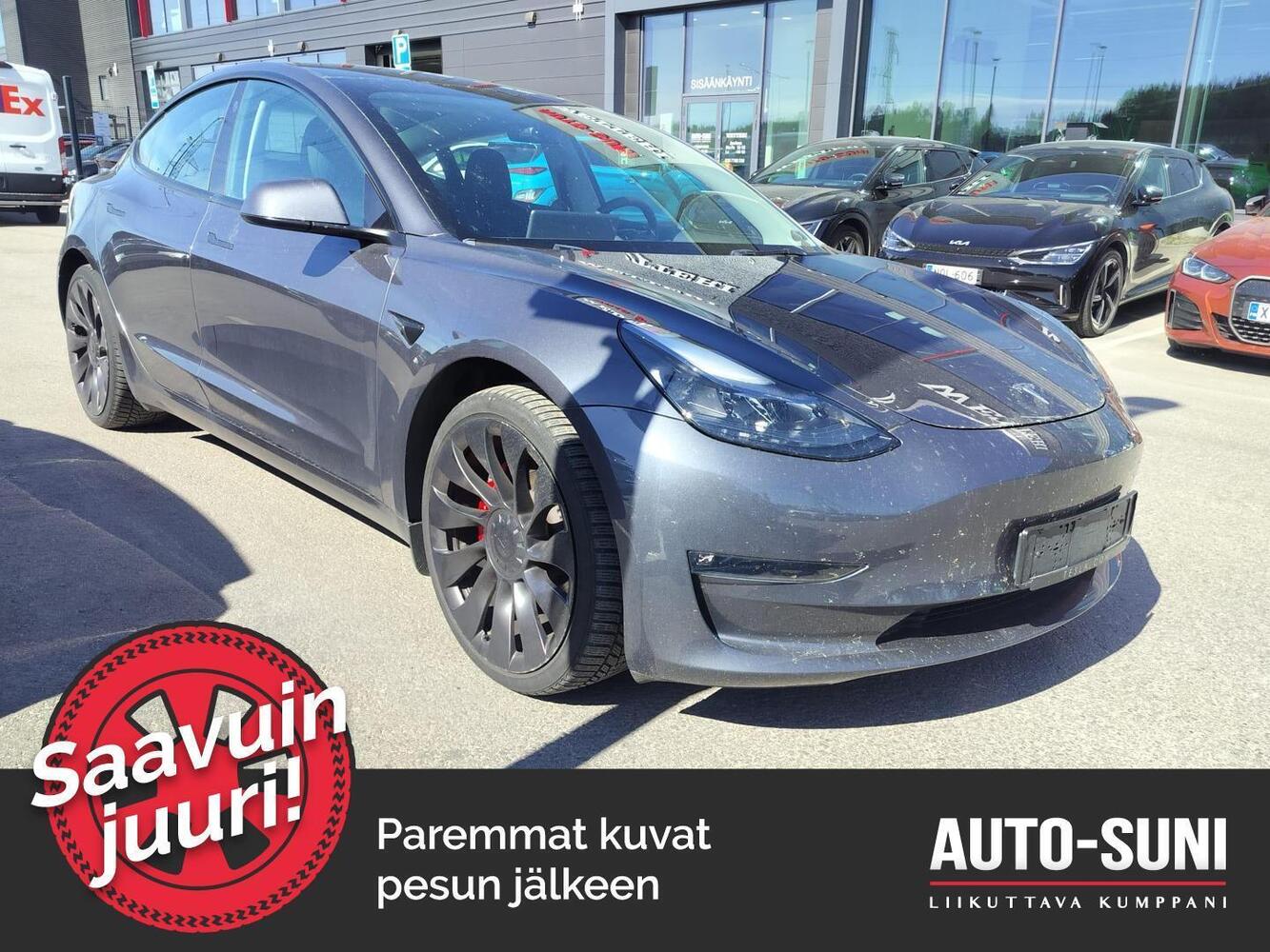 Tesla Model 3 vaihtoauto