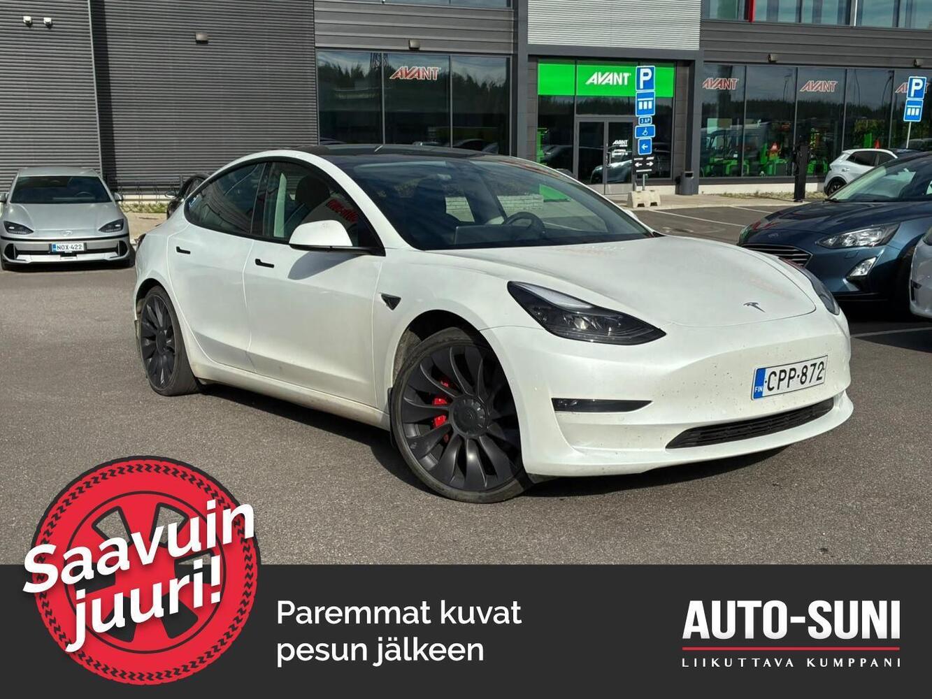 Tesla Model 3 vaihtoauto