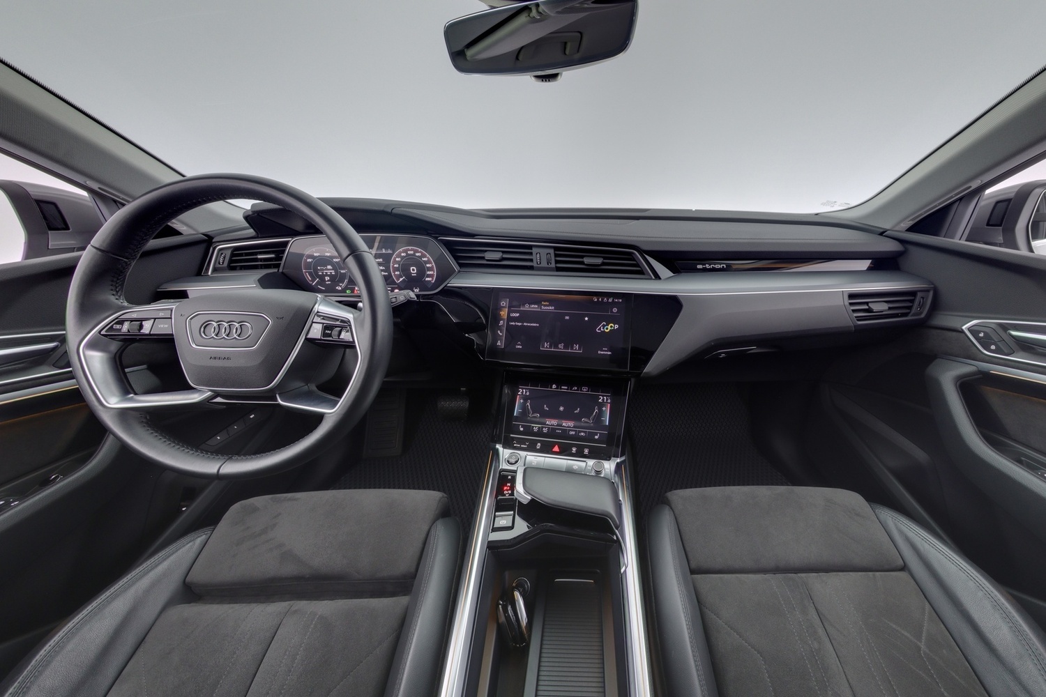 Audi e-tron vaihtoauto