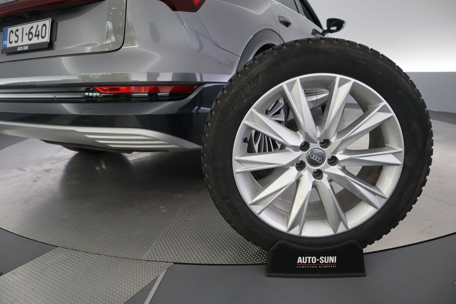 Audi e-tron vaihtoauto