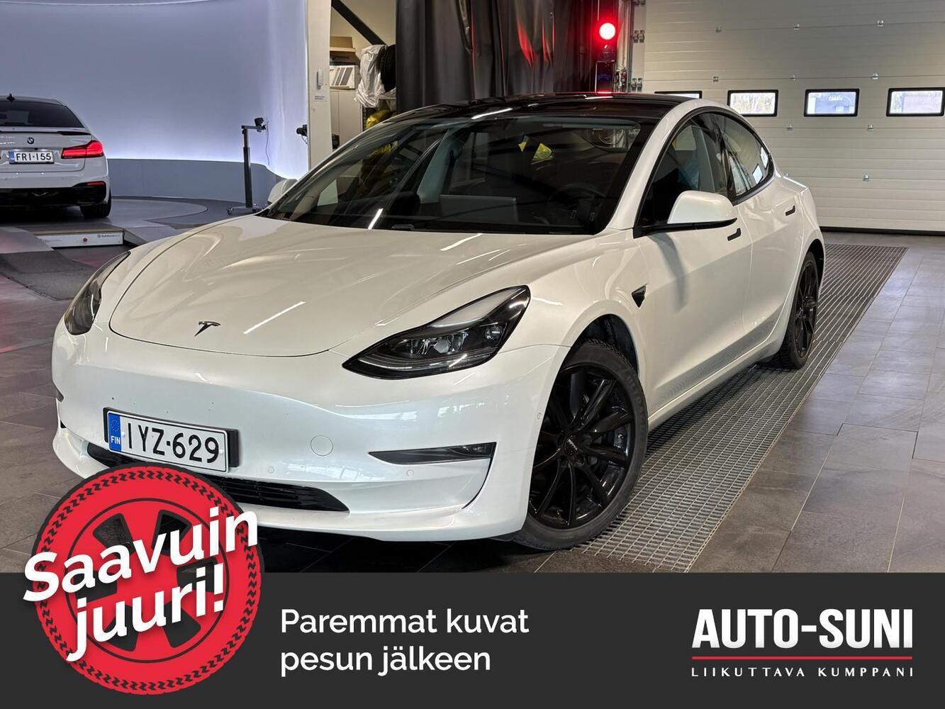 Tesla Model 3 vaihtoauto