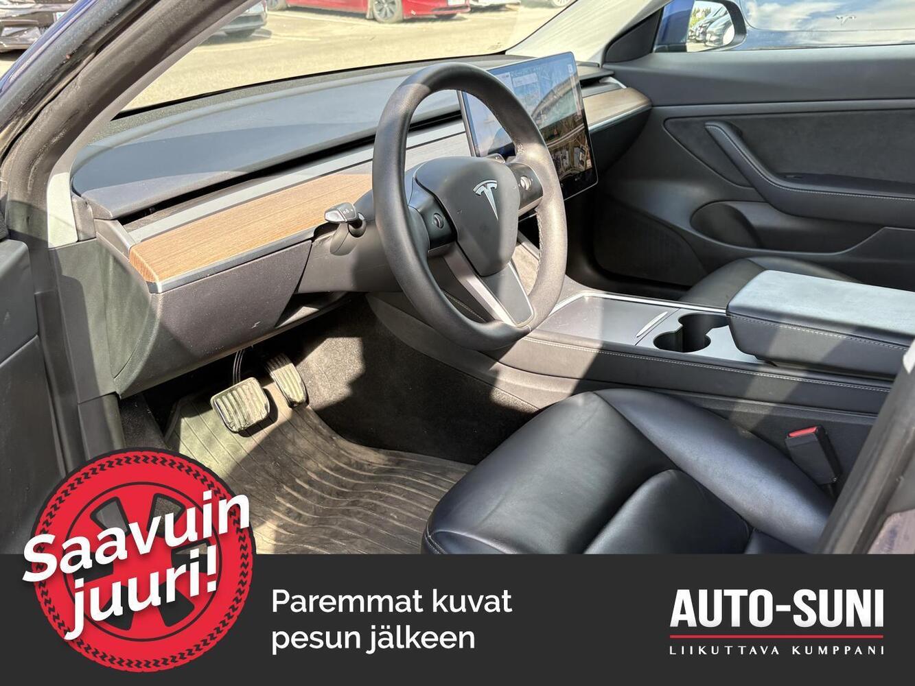Tesla Model 3 vaihtoauto