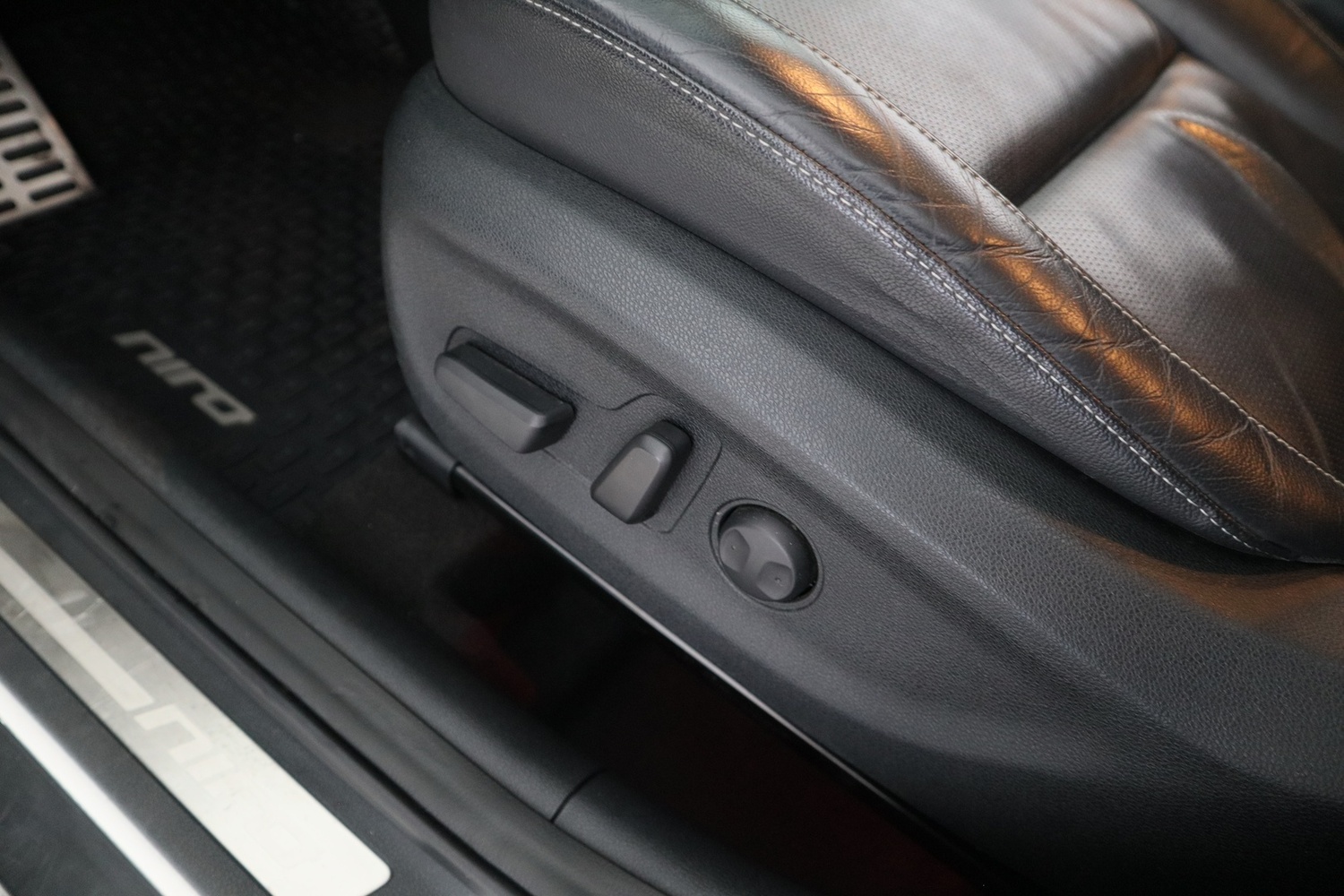 Kia Niro vaihtoauto