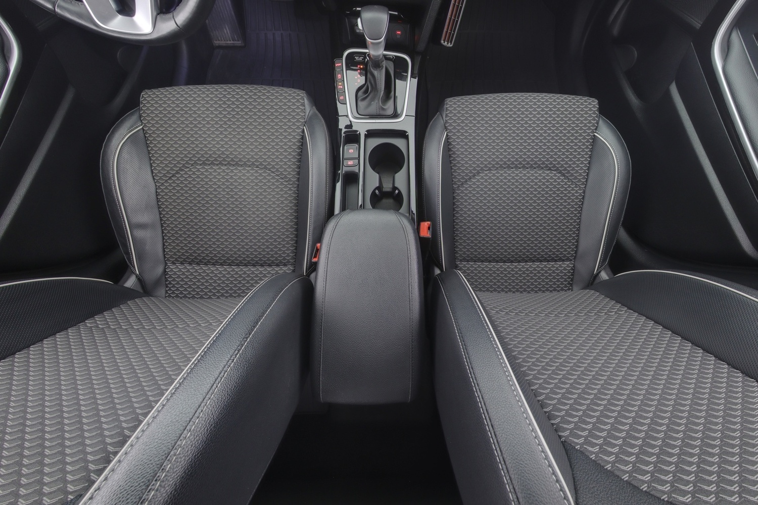Kia XCeed vaihtoauto