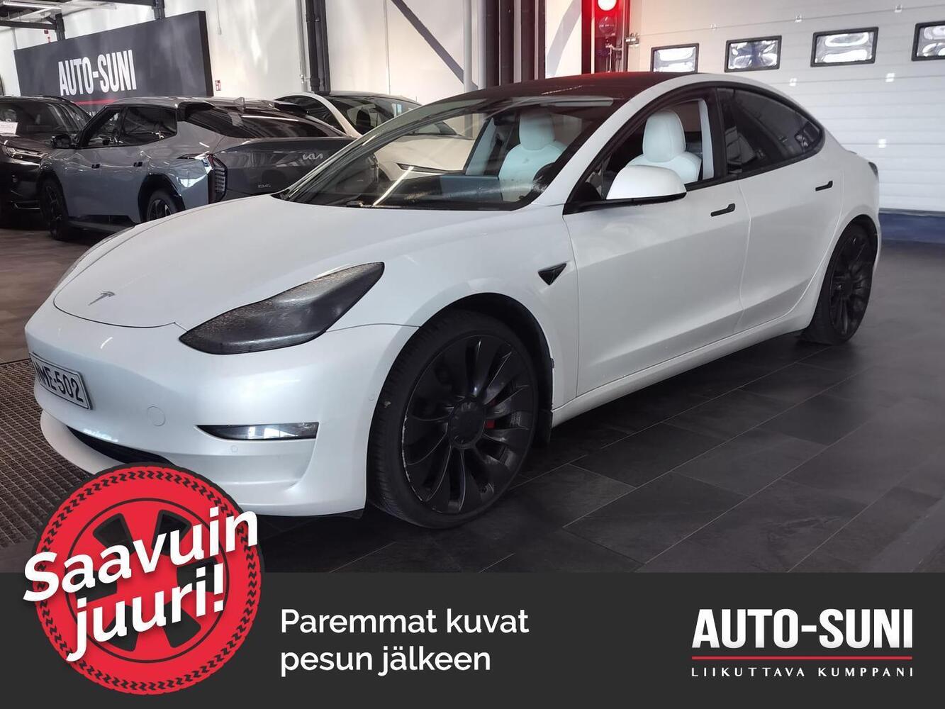 Tesla Model 3 vaihtoauto
