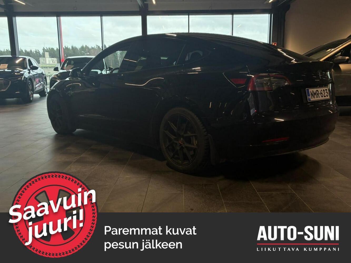 Tesla Model 3 vaihtoauto