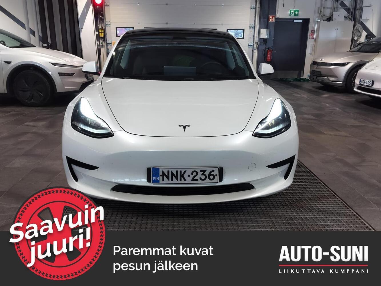 Tesla Model 3 vaihtoauto