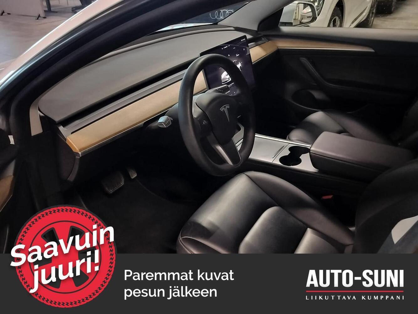 Tesla Model 3 vaihtoauto