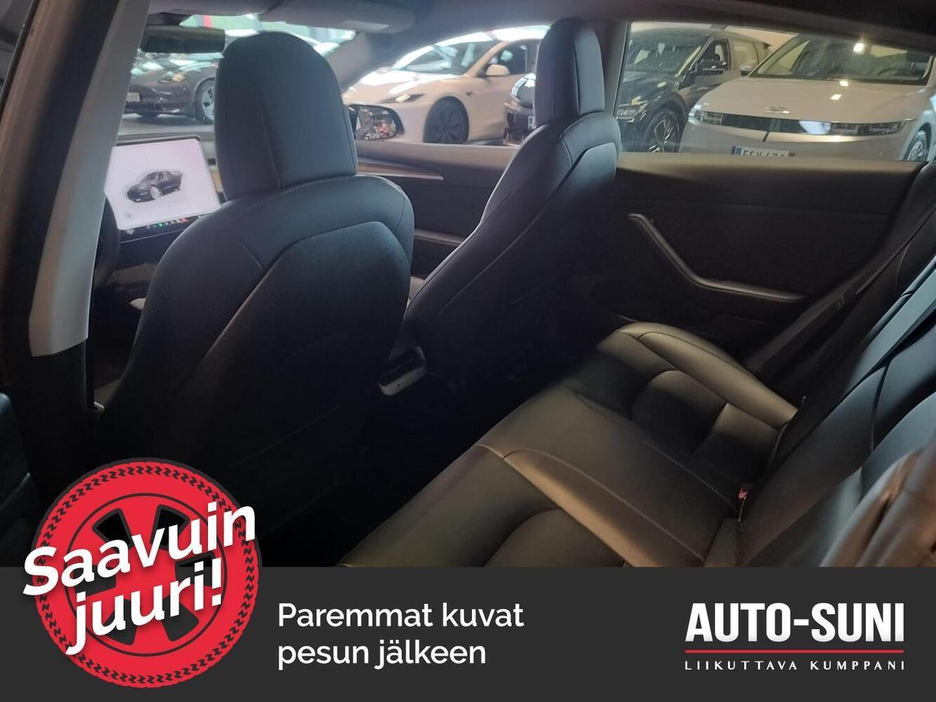 Tesla Model 3 vaihtoauto