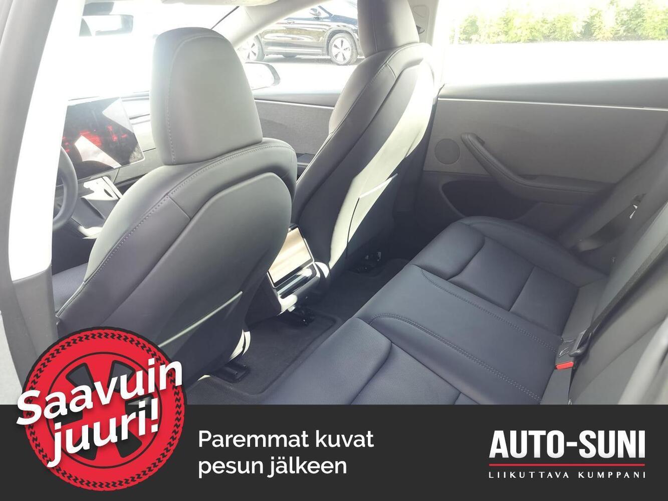 Tesla Model 3 vaihtoauto
