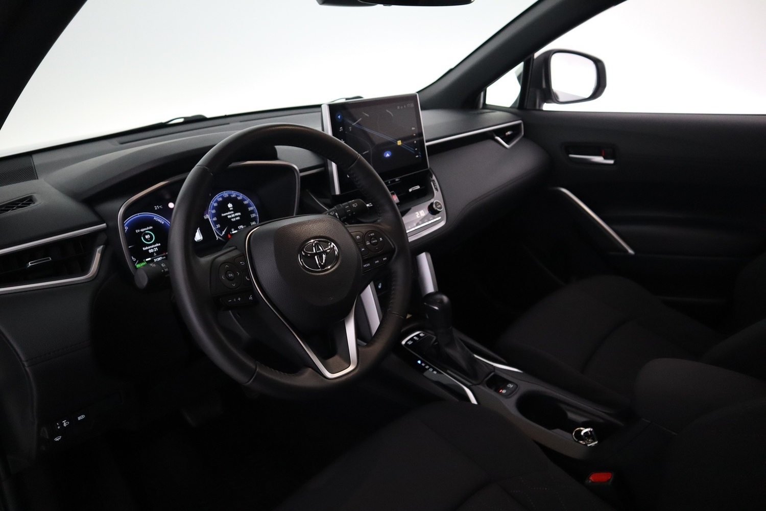 Toyota Corolla Cross vaihtoauto