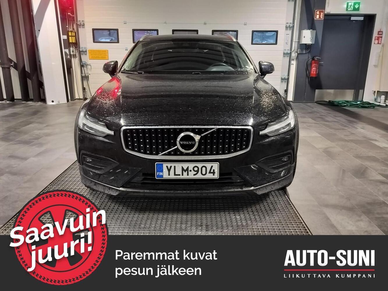 Volvo V60 Cross Country vaihtoauto