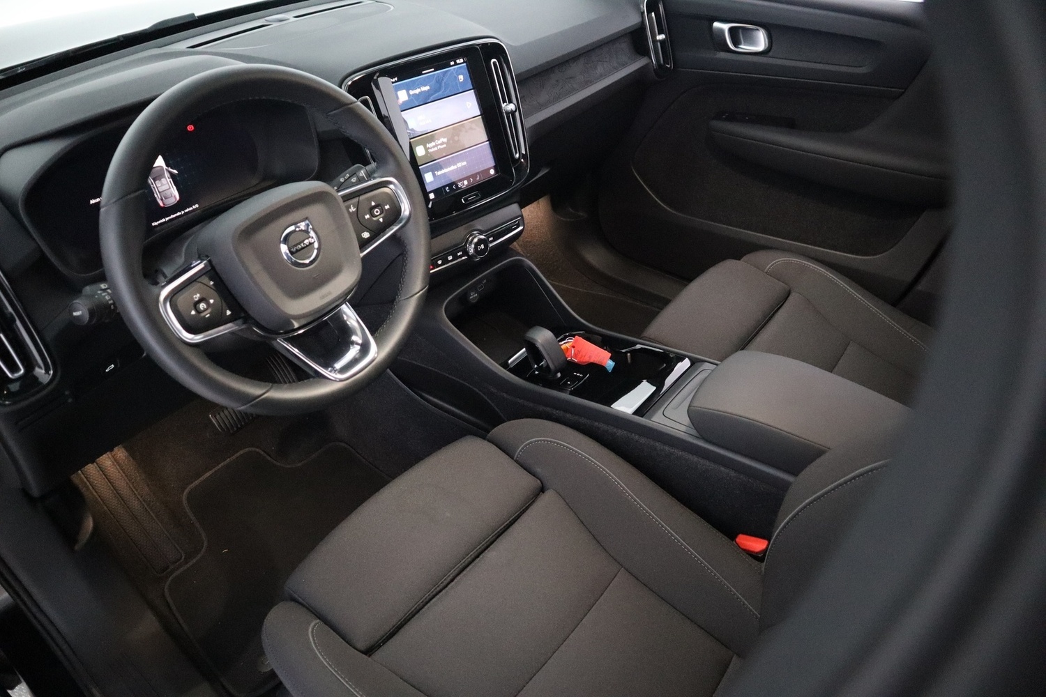 Volvo C40 vaihtoauto