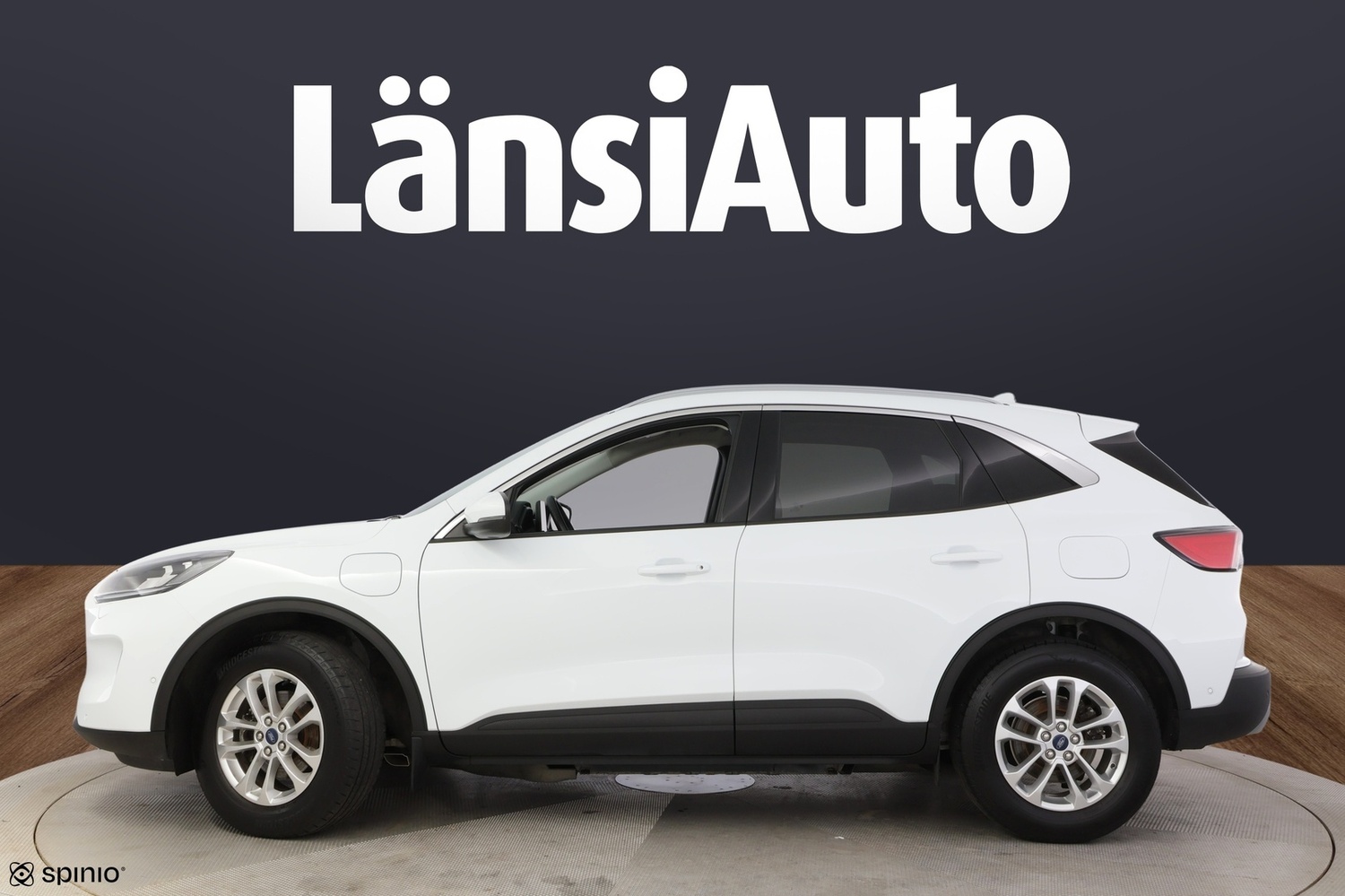 Ford Kuga vaihtoauto