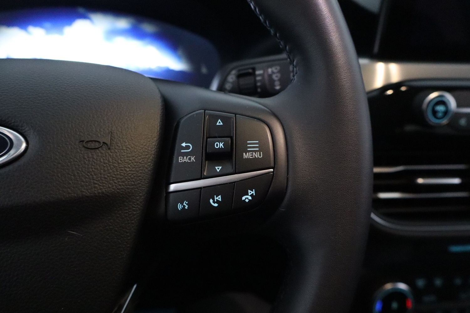 Ford Kuga vaihtoauto