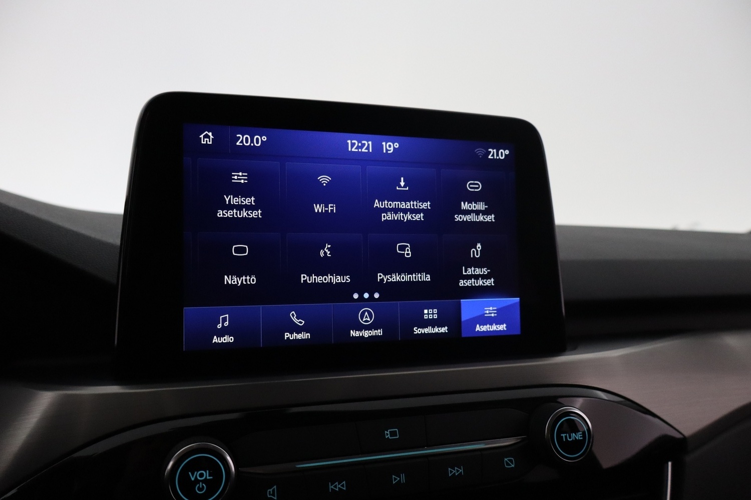 Ford Kuga vaihtoauto