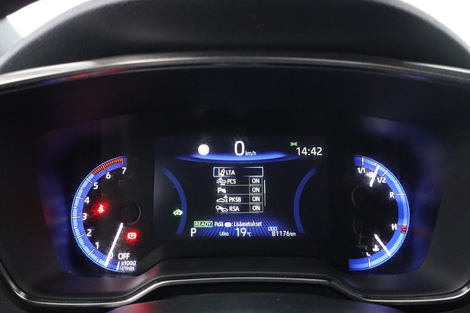 Toyota Corolla vaihtoauto