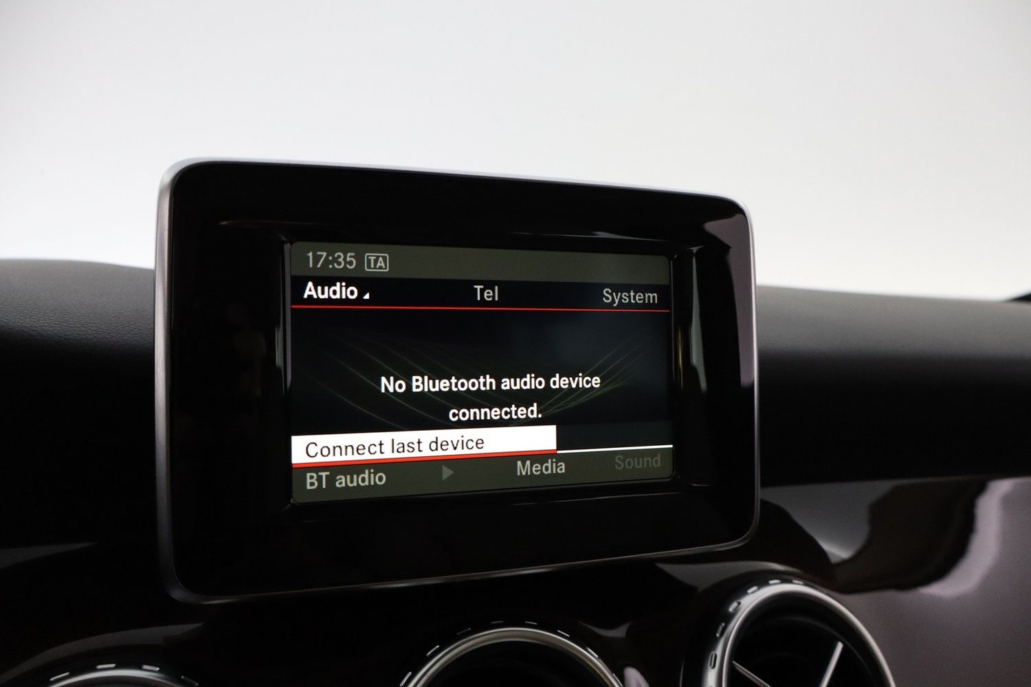 Mercedes-Benz GLA vaihtoauto