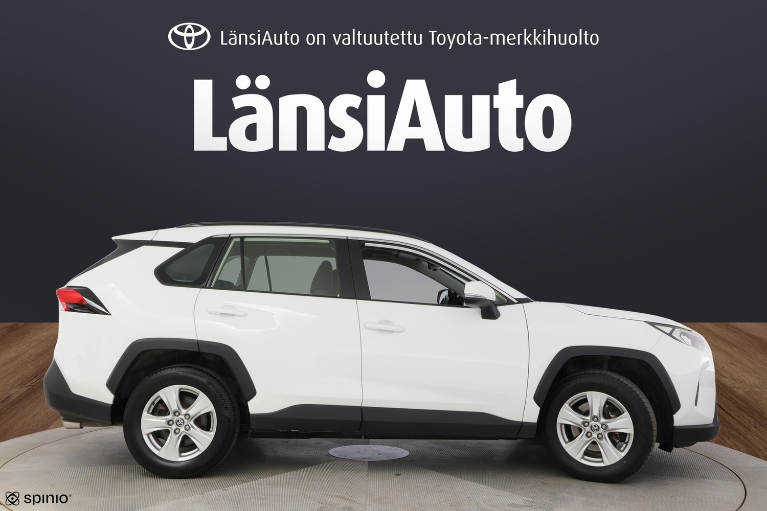 Toyota RAV4 vaihtoauto