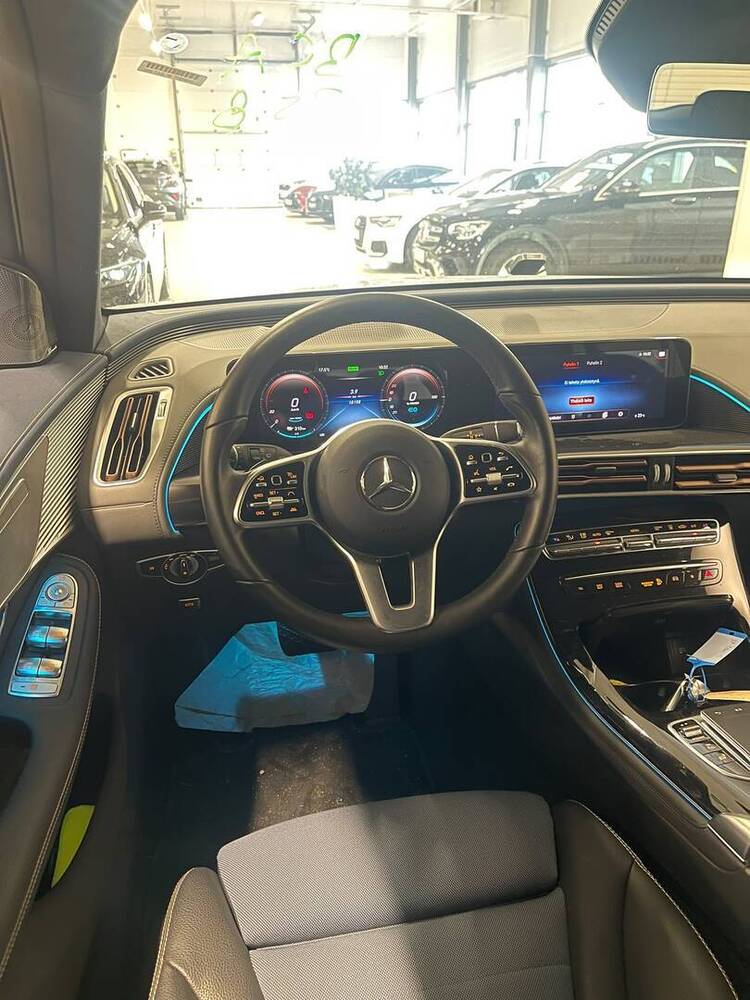 Mercedes-Benz EQC vaihtoauto