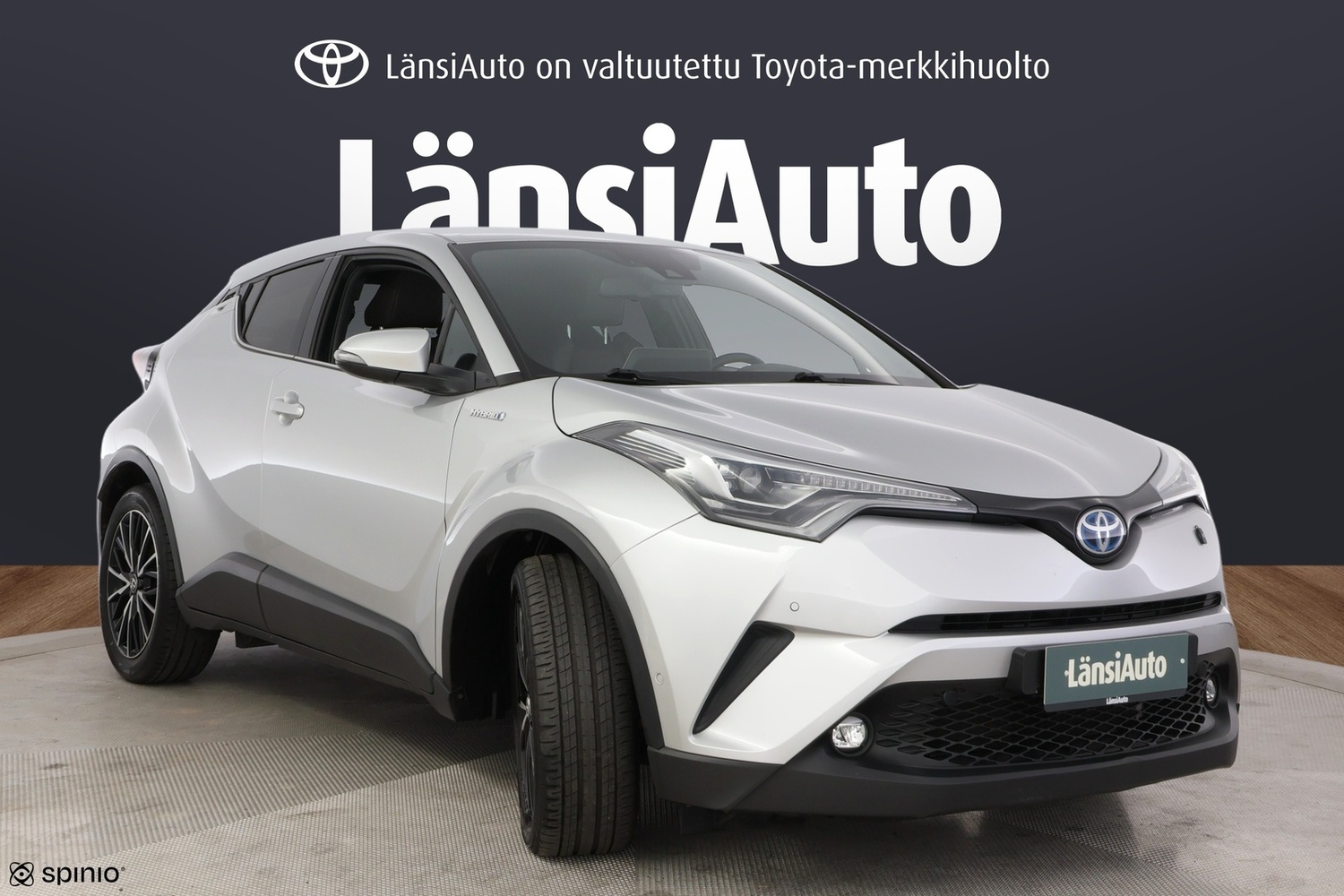 Toyota C-HR vaihtoauto