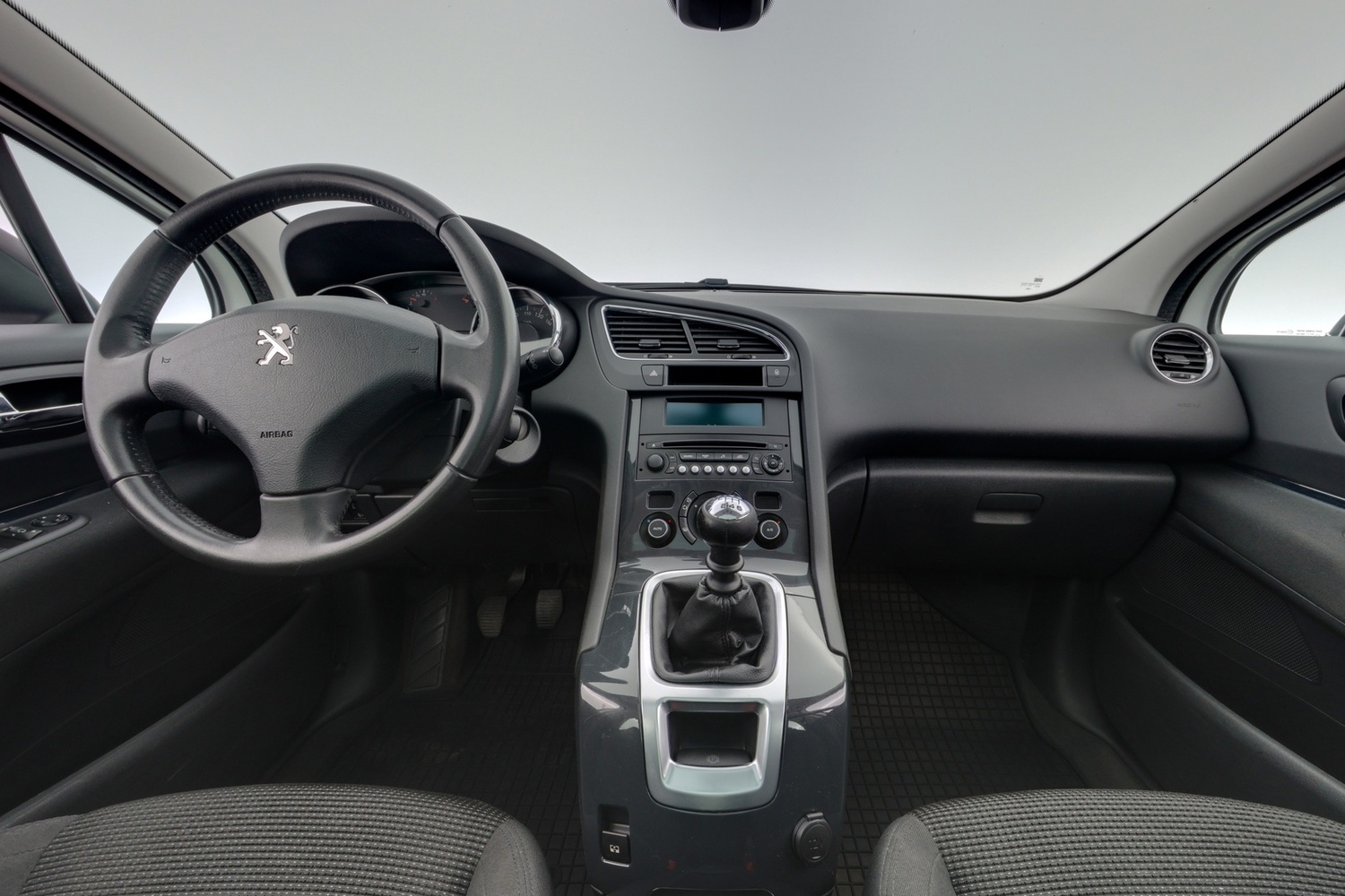 Peugeot 5008 vaihtoauto