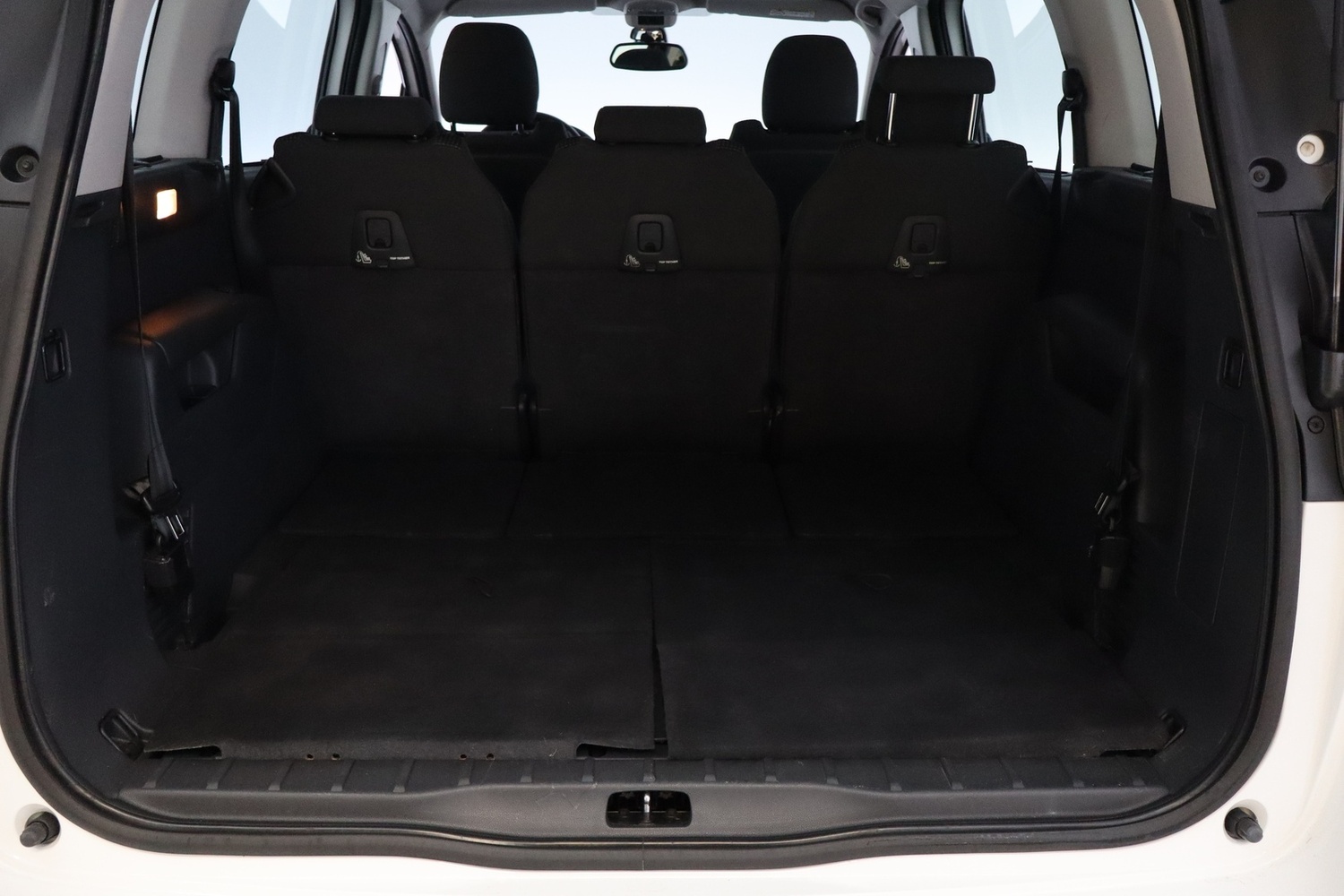 Peugeot 5008 vaihtoauto