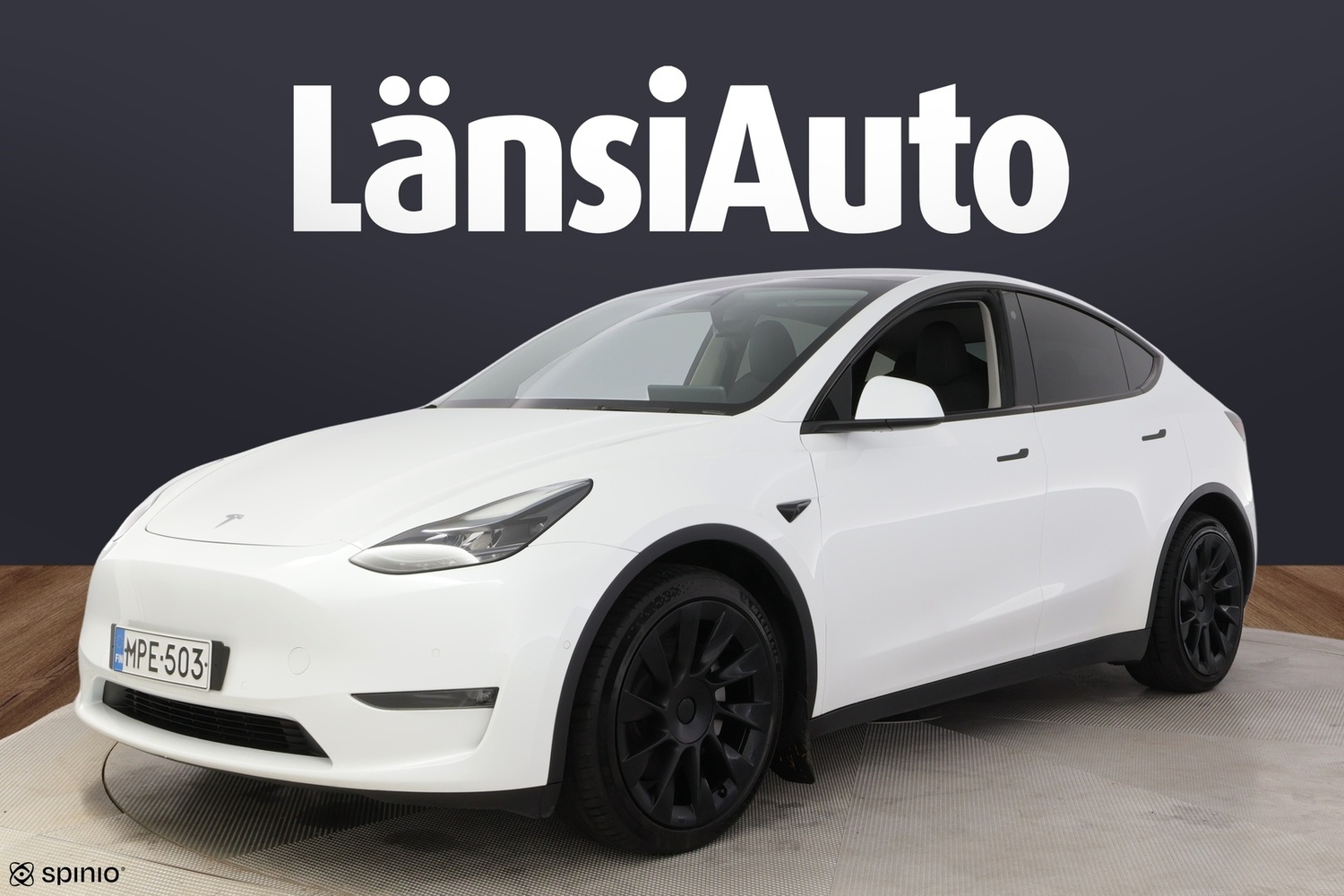 Tesla Model Y vaihtoauto