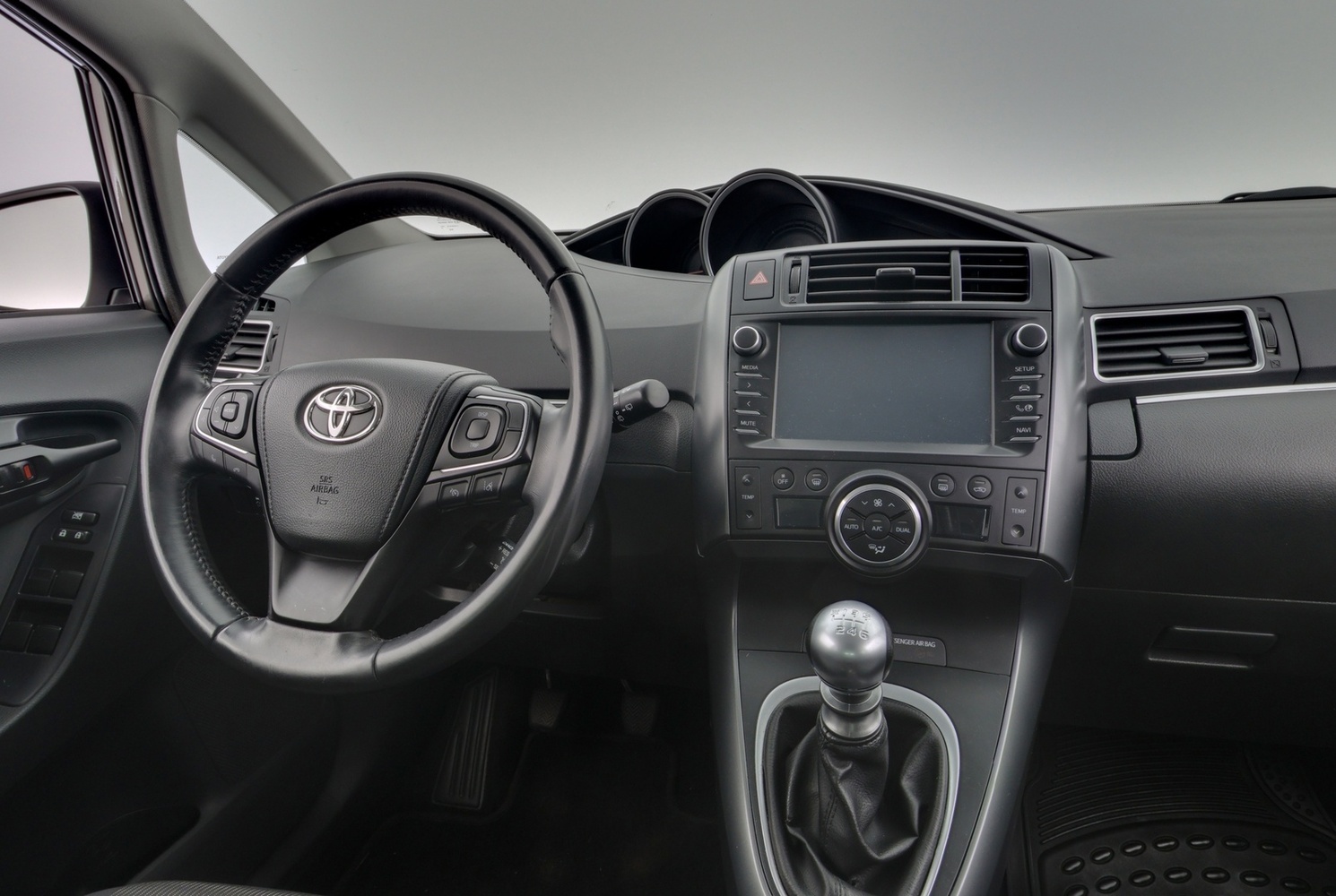 Toyota Verso vaihtoauto