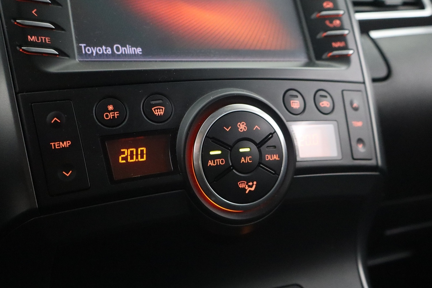 Toyota Verso vaihtoauto