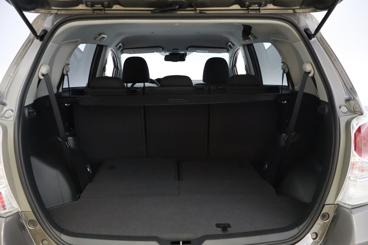 Toyota Verso vaihtoauto