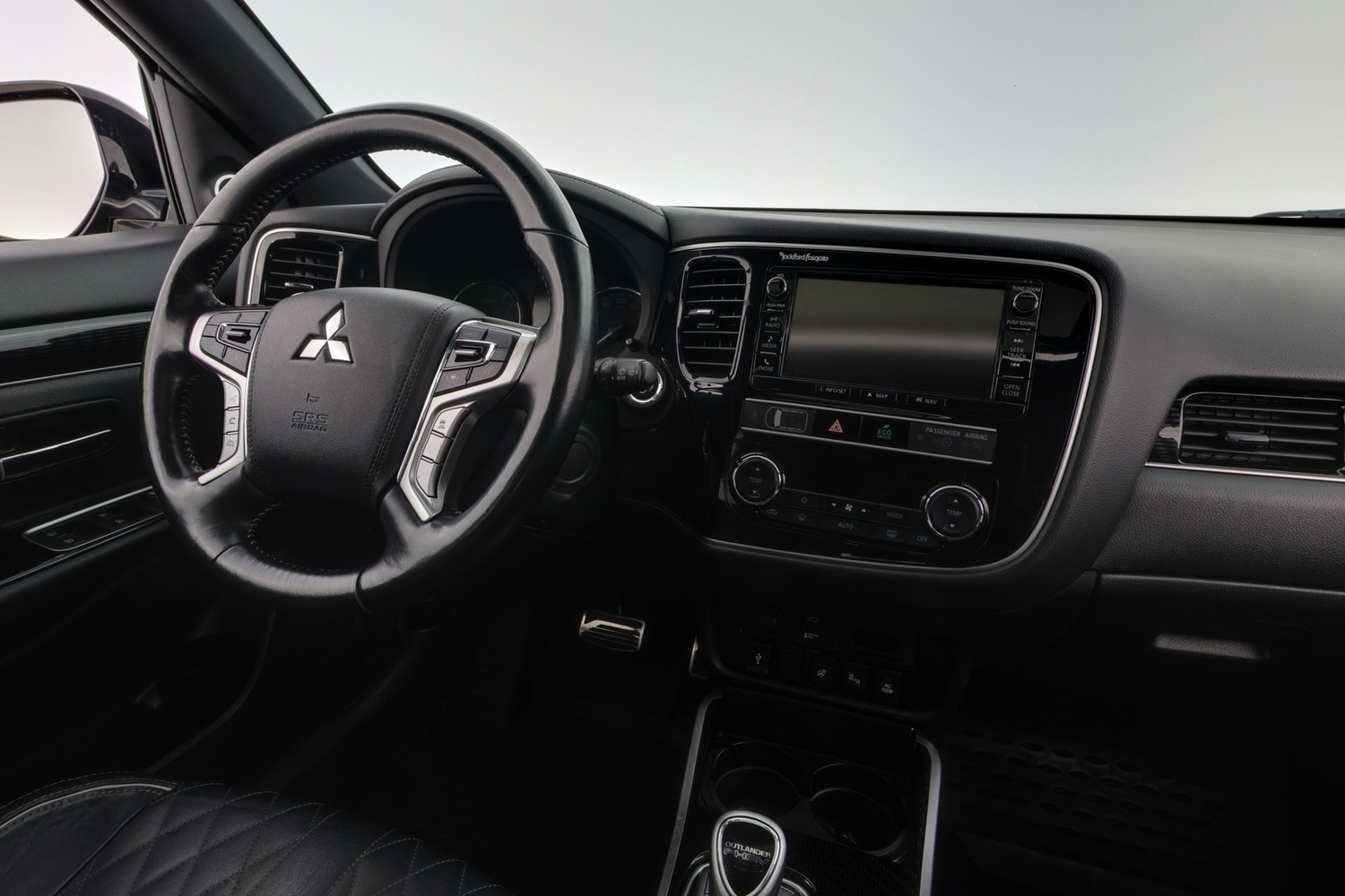 Mitsubishi Outlander PHEV vaihtoauto