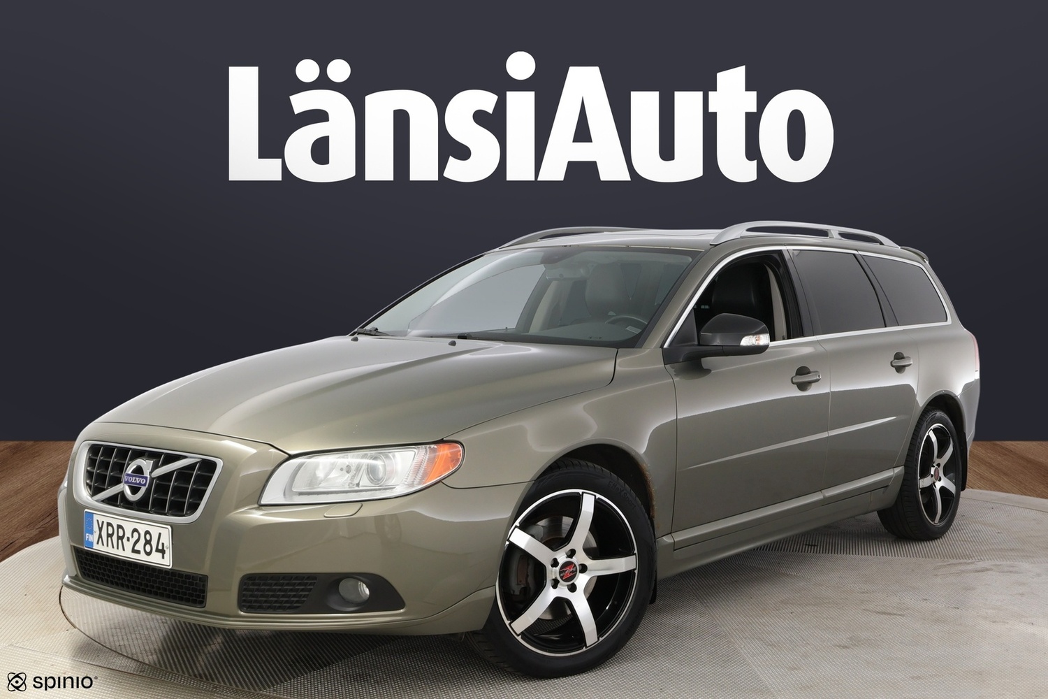 Volvo V70 vaihtoauto